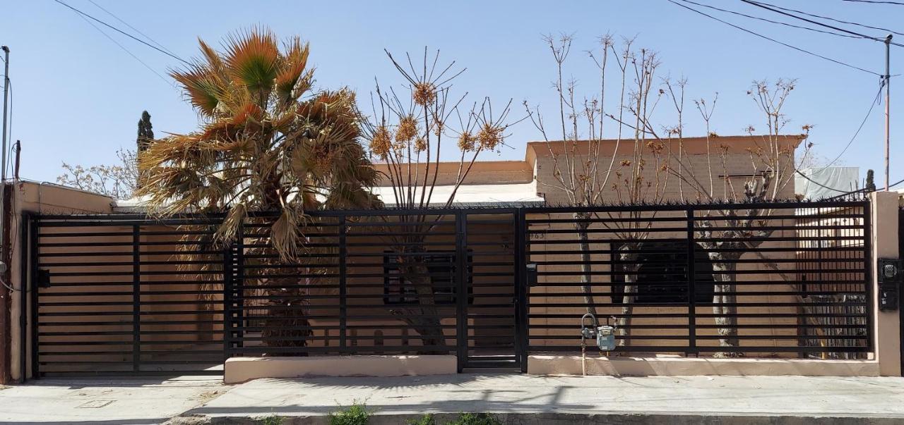Villa Casa En La Zona Centro De La Ciudad Ciudad Juárez Esterno foto