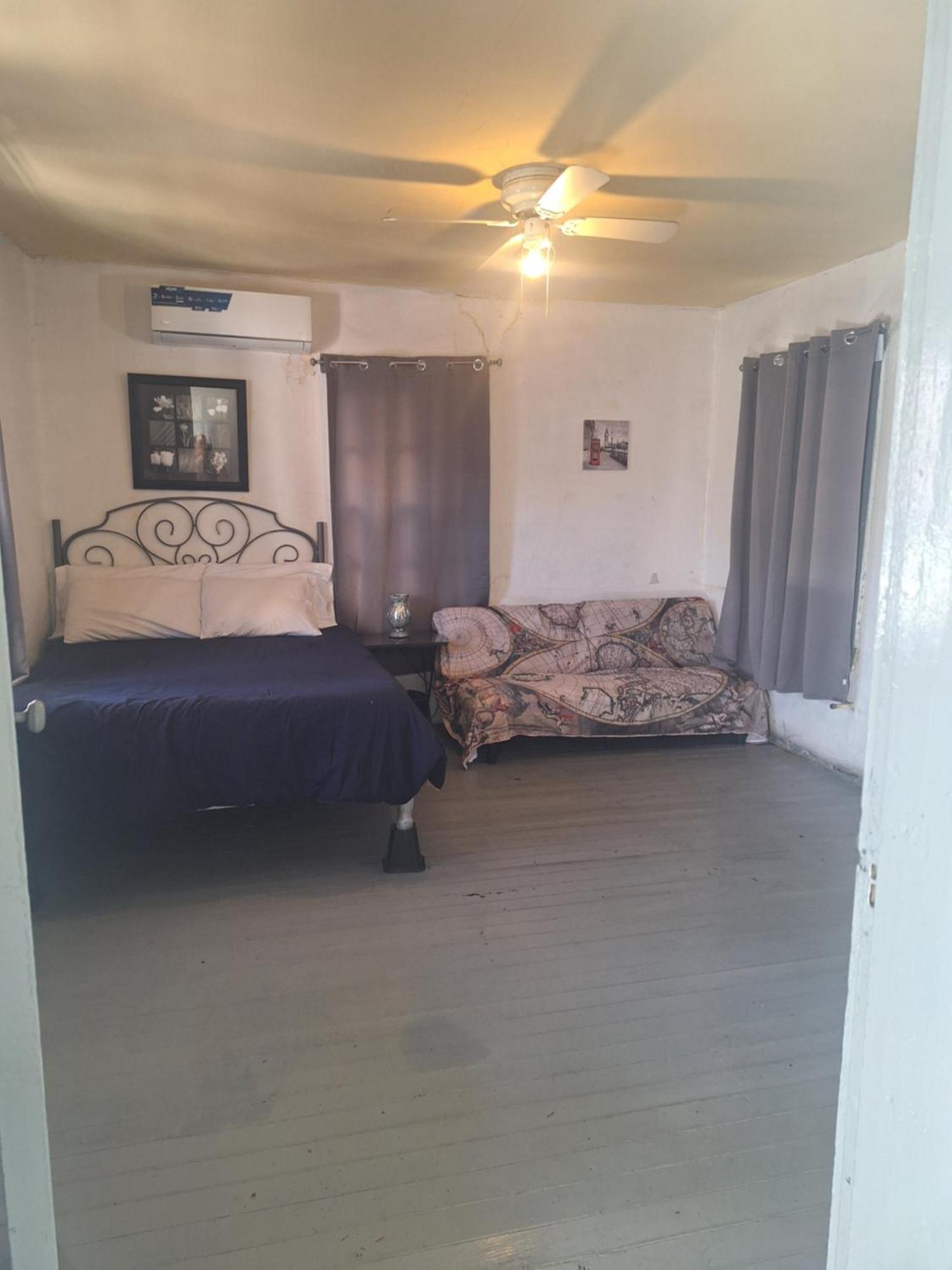 Villa Casa En La Zona Centro De La Ciudad Ciudad Juárez Esterno foto